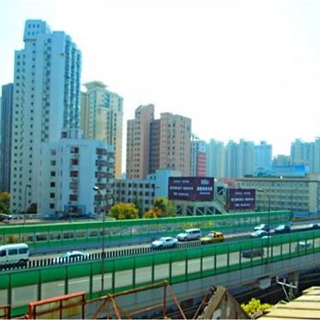 7Days Inn Shanghai Caobao Road Metro Station Xangai Exterior foto